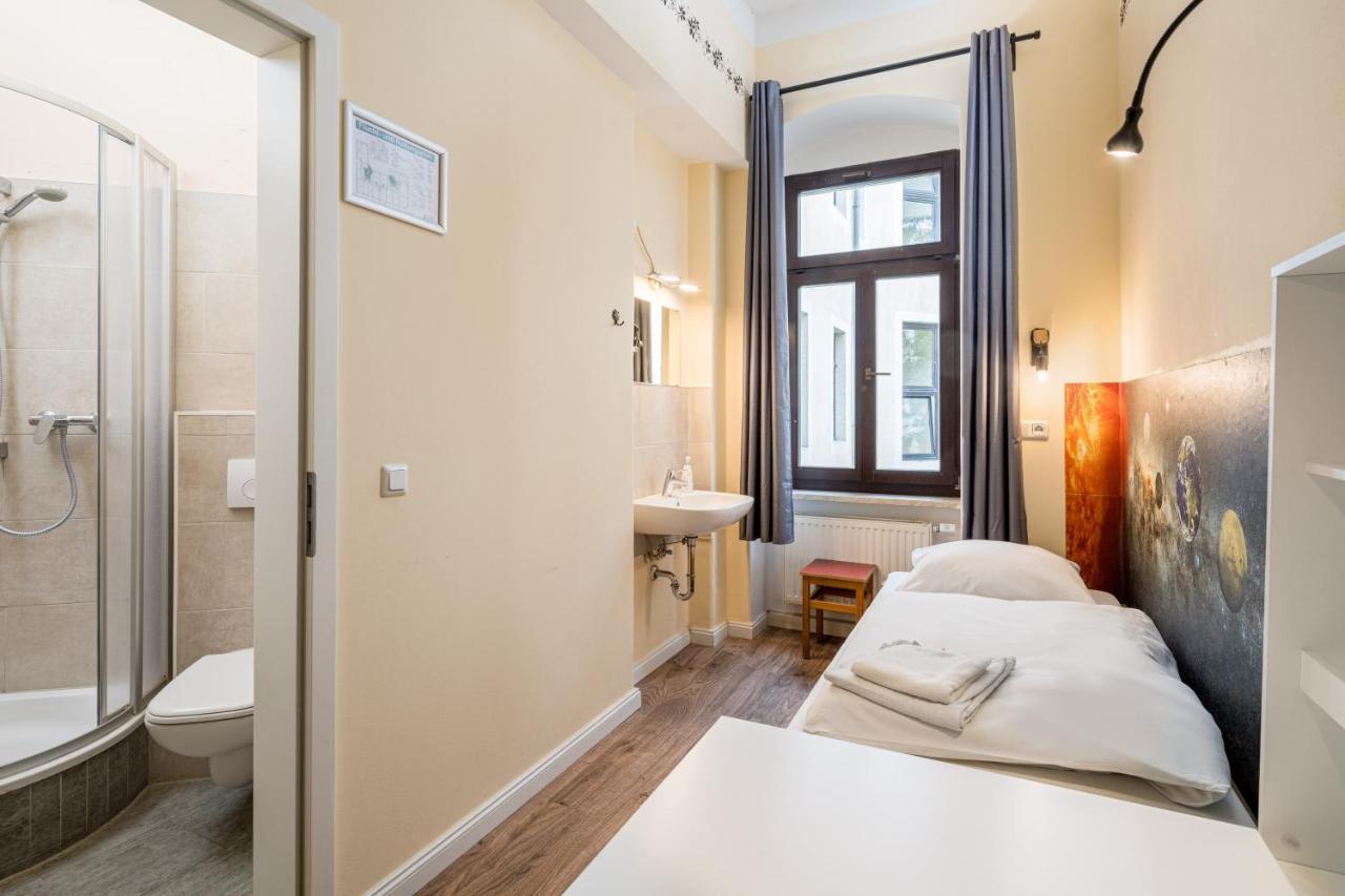 Hostel Mondpalast Dresden Eksteriør bilde